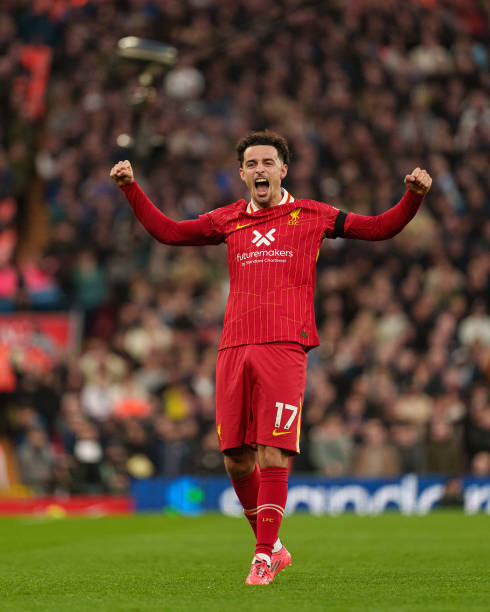 一脚出球 一脚出球