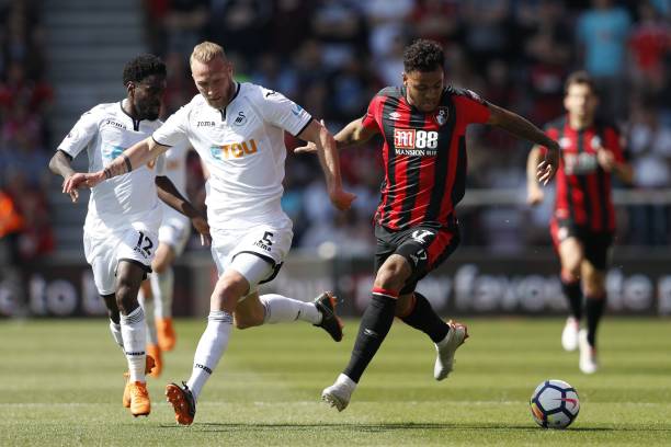 镇定自若 镇定自若